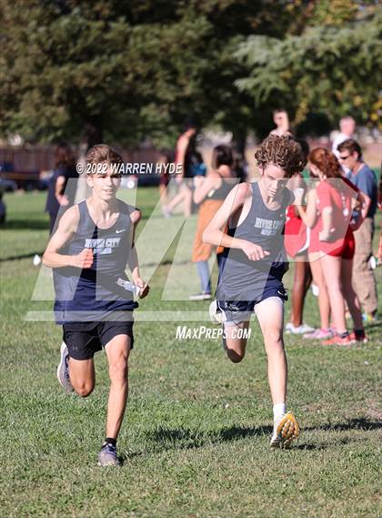 Thumbnail 1 in SJS Metro League Center Meet #1 photogallery.