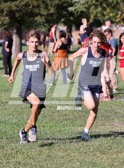 Thumbnail 2 in SJS Metro League Center Meet #1 photogallery.