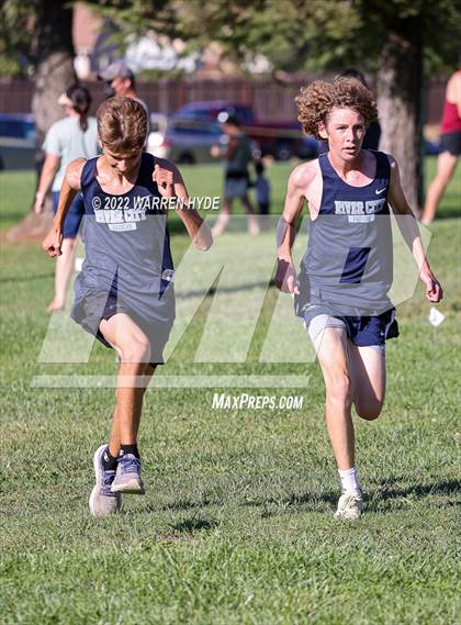 Thumbnail 3 in SJS Metro League Center Meet #1 photogallery.