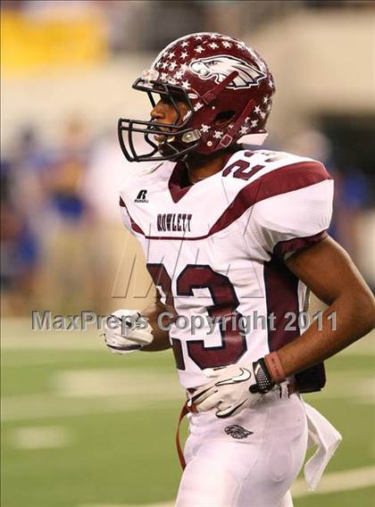 Thumbnail 2 in Rowlett vs. Copperas Cove (5A Division ll Regional Playoff ) photogallery.