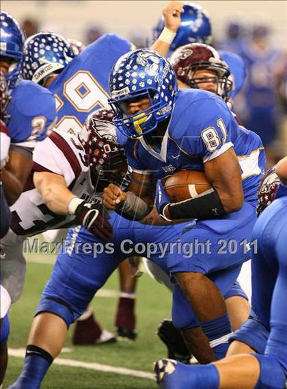 Thumbnail 1 in Rowlett vs. Copperas Cove (5A Division ll Regional Playoff ) photogallery.