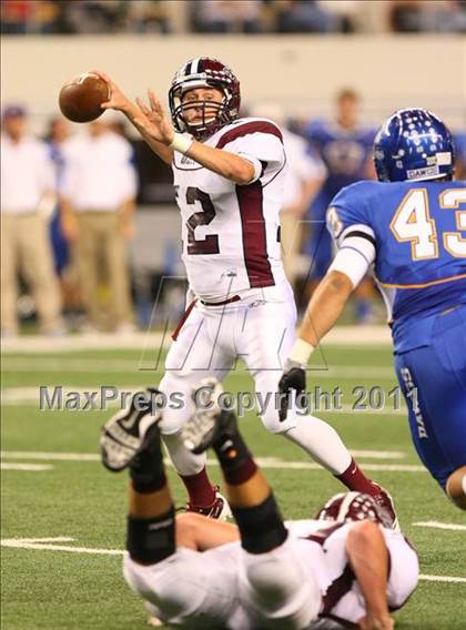 Thumbnail 1 in Rowlett vs. Copperas Cove (5A Division ll Regional Playoff ) photogallery.