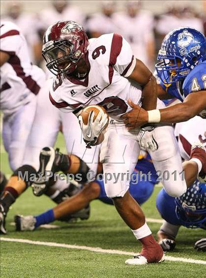 Thumbnail 1 in Rowlett vs. Copperas Cove (5A Division ll Regional Playoff ) photogallery.