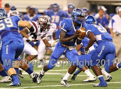 Thumbnail 3 in Rowlett vs. Copperas Cove (5A Division ll Regional Playoff ) photogallery.