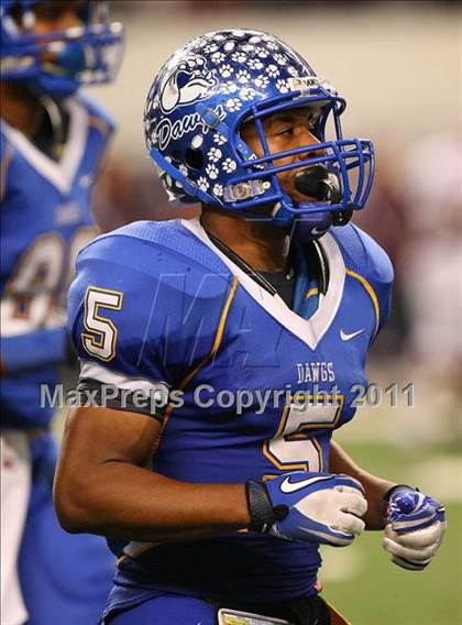 Thumbnail 3 in Rowlett vs. Copperas Cove (5A Division ll Regional Playoff ) photogallery.