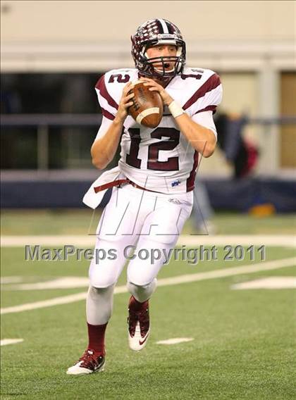 Thumbnail 2 in Rowlett vs. Copperas Cove (5A Division ll Regional Playoff ) photogallery.