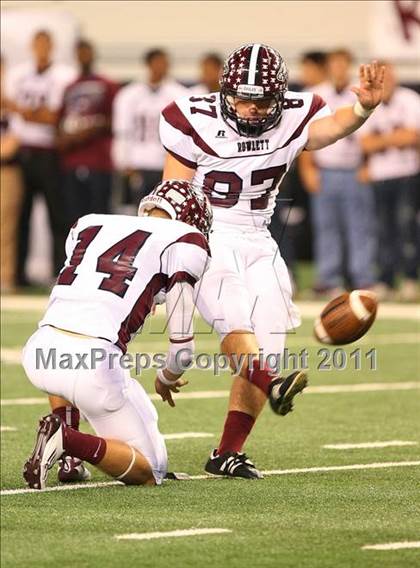 Thumbnail 1 in Rowlett vs. Copperas Cove (5A Division ll Regional Playoff ) photogallery.