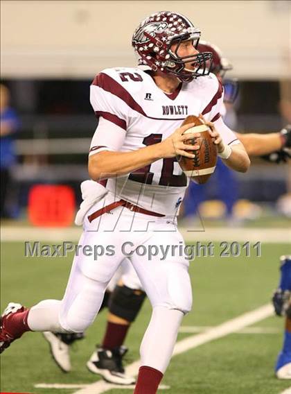 Thumbnail 2 in Rowlett vs. Copperas Cove (5A Division ll Regional Playoff ) photogallery.