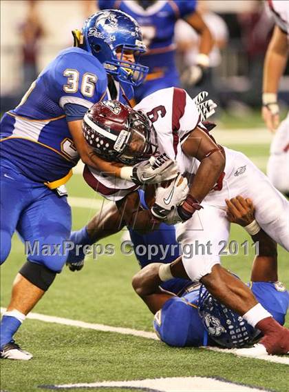 Thumbnail 2 in Rowlett vs. Copperas Cove (5A Division ll Regional Playoff ) photogallery.