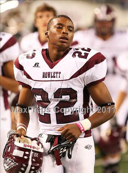 Thumbnail 1 in Rowlett vs. Copperas Cove (5A Division ll Regional Playoff ) photogallery.