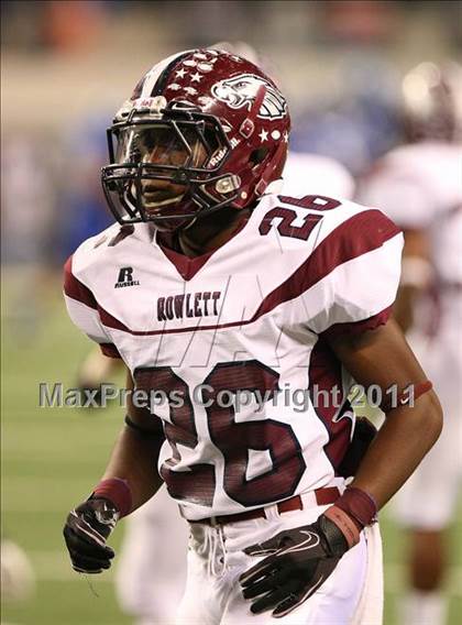 Thumbnail 2 in Rowlett vs. Copperas Cove (5A Division ll Regional Playoff ) photogallery.