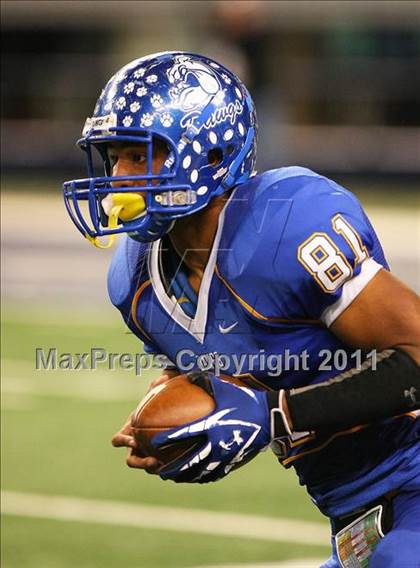 Thumbnail 2 in Rowlett vs. Copperas Cove (5A Division ll Regional Playoff ) photogallery.