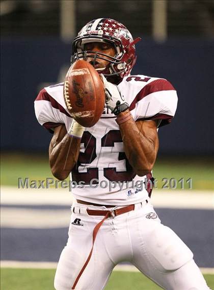 Thumbnail 3 in Rowlett vs. Copperas Cove (5A Division ll Regional Playoff ) photogallery.