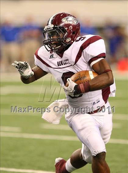 Thumbnail 2 in Rowlett vs. Copperas Cove (5A Division ll Regional Playoff ) photogallery.