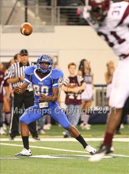 Thumbnail 3 in Rowlett vs. Copperas Cove (5A Division ll Regional Playoff ) photogallery.