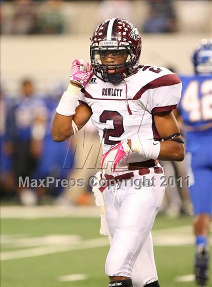 Thumbnail 3 in Rowlett vs. Copperas Cove (5A Division ll Regional Playoff ) photogallery.