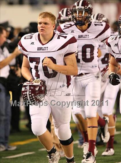 Thumbnail 3 in Rowlett vs. Copperas Cove (5A Division ll Regional Playoff ) photogallery.