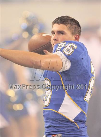 Thumbnail 3 in Rowlett vs. Copperas Cove (5A Division ll Regional Playoff ) photogallery.