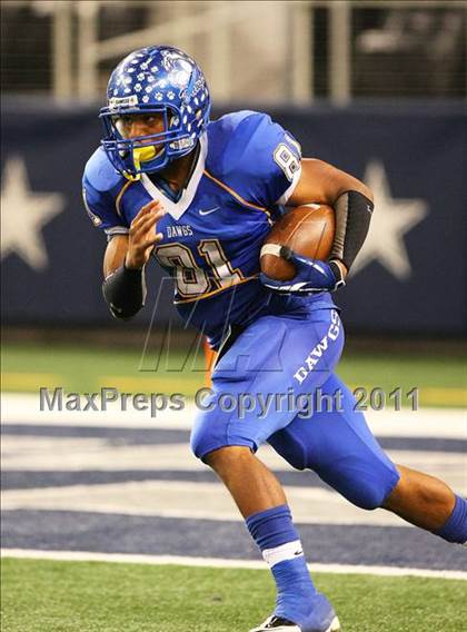 Thumbnail 2 in Rowlett vs. Copperas Cove (5A Division ll Regional Playoff ) photogallery.