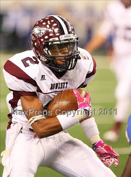 Thumbnail 3 in Rowlett vs. Copperas Cove (5A Division ll Regional Playoff ) photogallery.