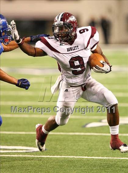 Thumbnail 3 in Rowlett vs. Copperas Cove (5A Division ll Regional Playoff ) photogallery.