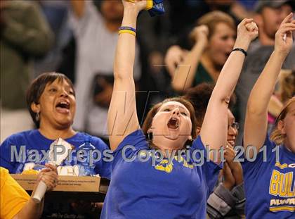 Thumbnail 1 in Rowlett vs. Copperas Cove (5A Division ll Regional Playoff ) photogallery.