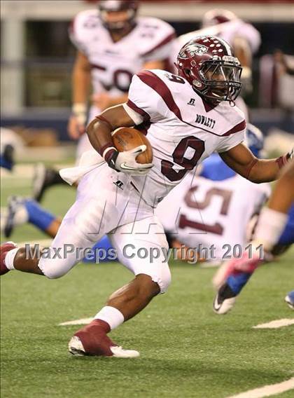 Thumbnail 2 in Rowlett vs. Copperas Cove (5A Division ll Regional Playoff ) photogallery.