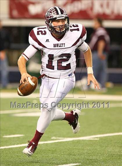 Thumbnail 1 in Rowlett vs. Copperas Cove (5A Division ll Regional Playoff ) photogallery.