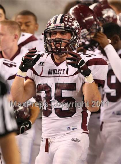 Thumbnail 1 in Rowlett vs. Copperas Cove (5A Division ll Regional Playoff ) photogallery.