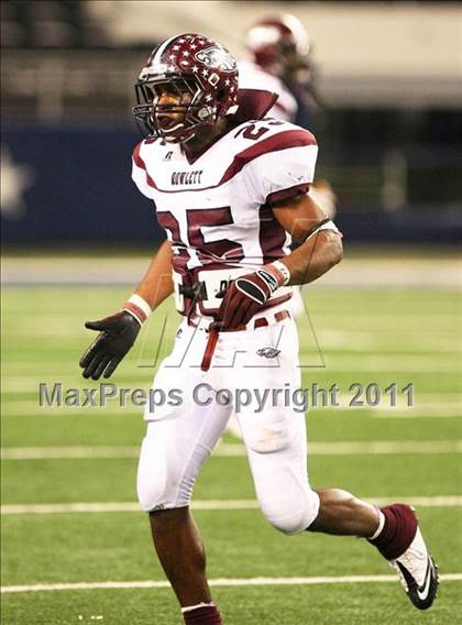 Thumbnail 3 in Rowlett vs. Copperas Cove (5A Division ll Regional Playoff ) photogallery.