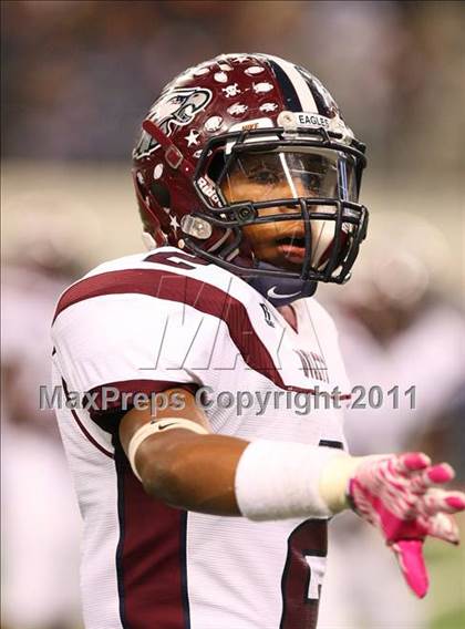 Thumbnail 1 in Rowlett vs. Copperas Cove (5A Division ll Regional Playoff ) photogallery.