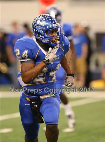 Thumbnail 2 in Rowlett vs. Copperas Cove (5A Division ll Regional Playoff ) photogallery.