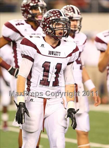 Thumbnail 2 in Rowlett vs. Copperas Cove (5A Division ll Regional Playoff ) photogallery.