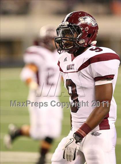 Thumbnail 3 in Rowlett vs. Copperas Cove (5A Division ll Regional Playoff ) photogallery.