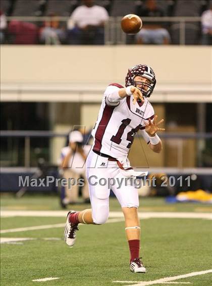 Thumbnail 3 in Rowlett vs. Copperas Cove (5A Division ll Regional Playoff ) photogallery.