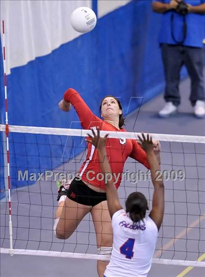 Thumbnail 3 in Ripon vs. Christian Brothers (CIF SJS D4 Final) photogallery.