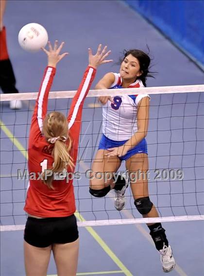 Thumbnail 1 in Ripon vs. Christian Brothers (CIF SJS D4 Final) photogallery.
