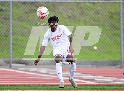 Thumbnail 1 in San Luis Obispo vs. Brophy College Prep (Lotto Western Showcase) photogallery.