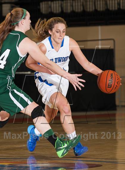 Thumbnail 2 in Methacton vs. Wildwood Catholic (Wildwood Boardwalk Classic) photogallery.
