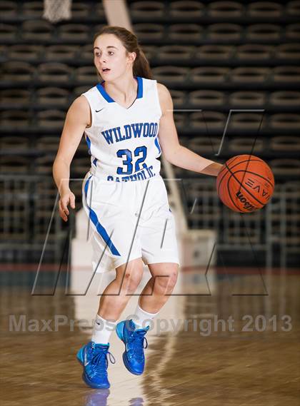 Thumbnail 3 in Methacton vs. Wildwood Catholic (Wildwood Boardwalk Classic) photogallery.
