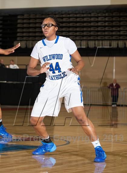 Thumbnail 2 in Methacton vs. Wildwood Catholic (Wildwood Boardwalk Classic) photogallery.