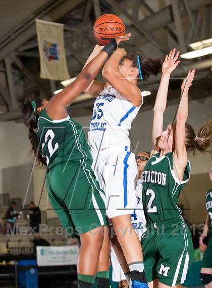 Thumbnail 1 in Methacton vs. Wildwood Catholic (Wildwood Boardwalk Classic) photogallery.