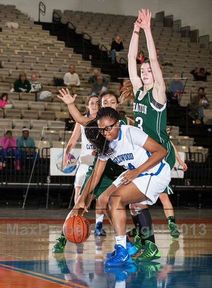 Thumbnail 3 in Methacton vs. Wildwood Catholic (Wildwood Boardwalk Classic) photogallery.