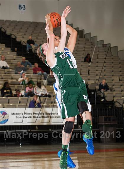 Thumbnail 2 in Methacton vs. Wildwood Catholic (Wildwood Boardwalk Classic) photogallery.