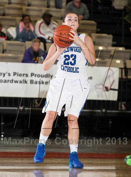 Thumbnail 2 in Methacton vs. Wildwood Catholic (Wildwood Boardwalk Classic) photogallery.
