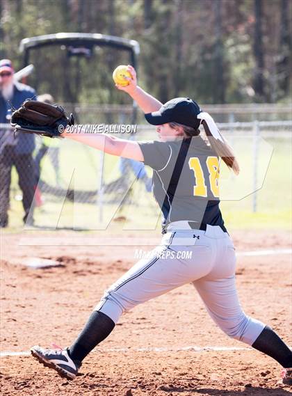 Thumbnail 1 in Hixson vs Ooltewah  photogallery.