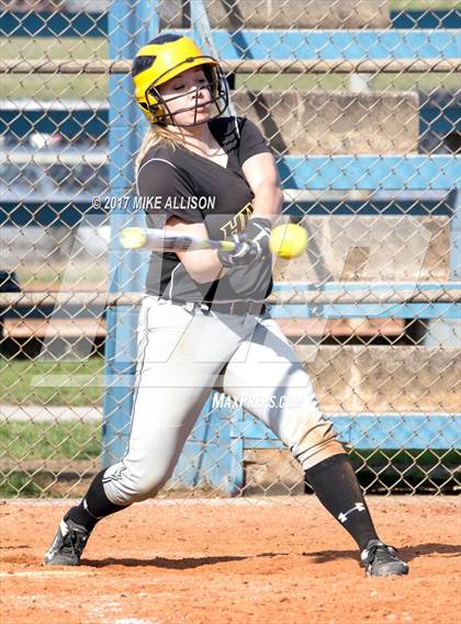 Thumbnail 1 in Hixson vs Ooltewah  photogallery.