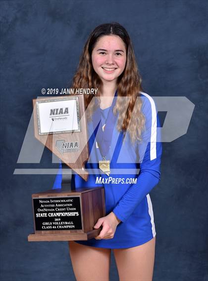 Thumbnail 2 in Bishop Gorman (NIAA State 4A Awards) photogallery.