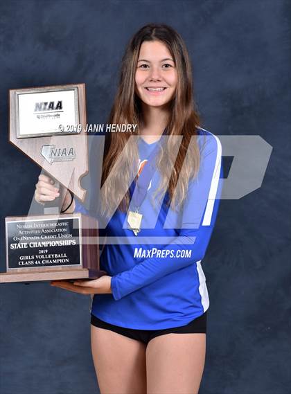Thumbnail 1 in Bishop Gorman (NIAA State 4A Awards) photogallery.