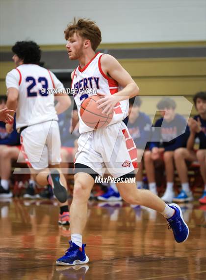Thumbnail 3 in Wall Township vs Jackson Liberty photogallery.